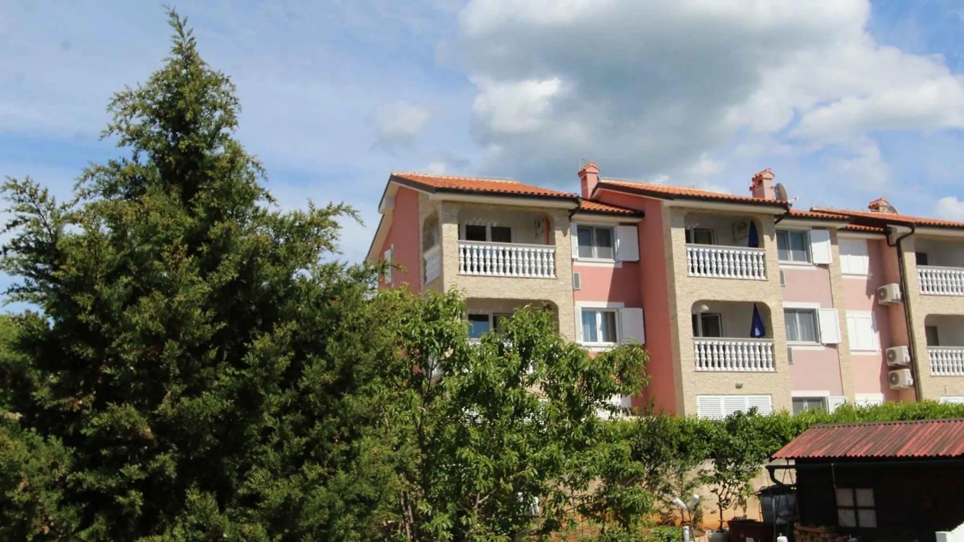 Apartments In Malinska/Insel Krk 13149  マリンスカ