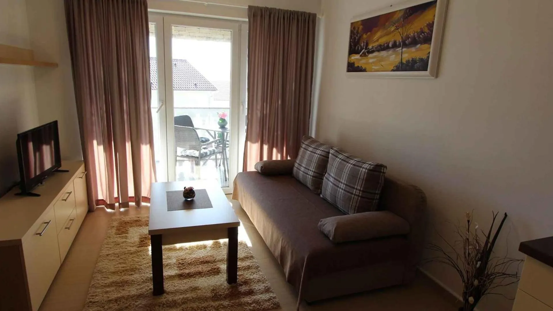 Apartments In Malinska/Insel Krk 13149